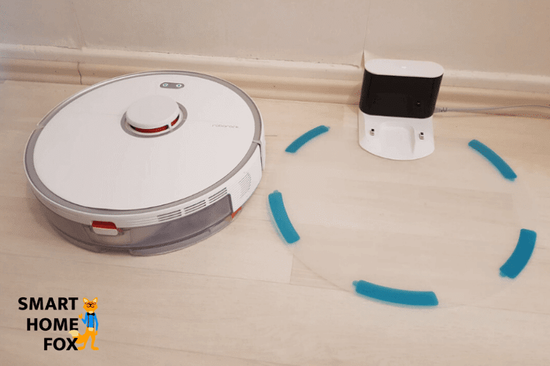 Зарядное устройство с водонепроницаемым пластиковым ковриком от Rоoborock